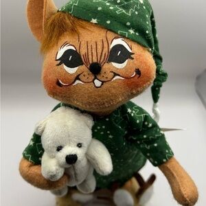 💚💚Annalee doll Adorable Nighttime Mouse wearing reindeer slippers!